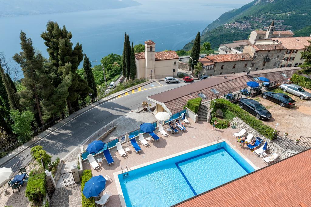 Hotel Bellavista Tignale Exterior foto
